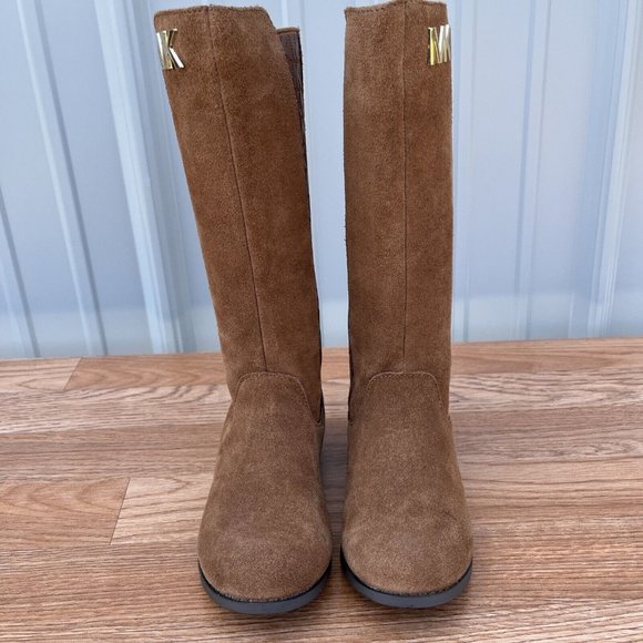 Michael Kors Emma Chey Suede Caramel Tall Zip Boots Girls NEW - Picture 2 of 6
